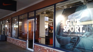 ナイキのアウトレット