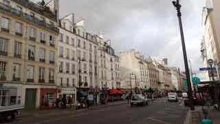 マレ地区のにぎやかな通り