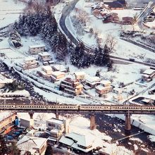 五大堂からの仙山線列車。