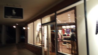 ラルフローレンのアウトレット