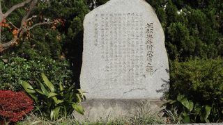 亀島橋西詰にあります