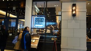 パンやケーキが美味しい