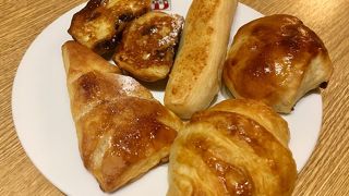 パン食べ放題ありき