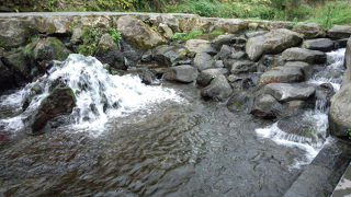 男は寂しく立ち去ったのであった
