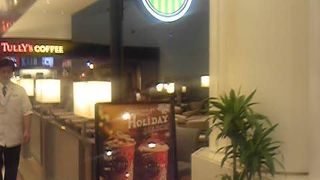 到着ロビーにある