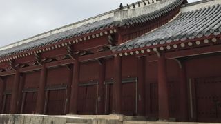 位牌が祀られている