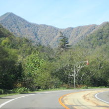 "天馬街道”から望む日高山脈の景観