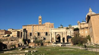 フォロ・ロマーノ