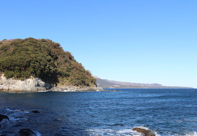 穴切海岸 遊歩道