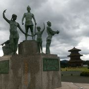 八角形の鼓楼がある古代山城歴史公園