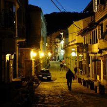 …夜は人通りが激減するので、一人歩きには要注意。