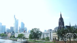 屋上のセルフサービスレストランは穴場