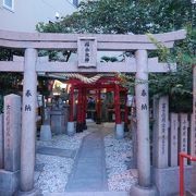 通天閣にほど近い神社