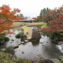 池の中道は歩けます