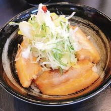 チャーマヨ丼ハーフ