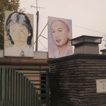 まあ、外から眺めるだけ、ですけどね・・・。