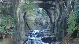 本来の濃溝の滝付近もなかなかに綺麗