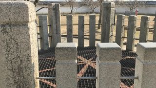 怖い有名なお話の井戸！