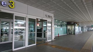 制限エリアのコンビニがありがたい