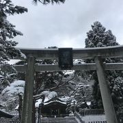 雪の函館八幡宮