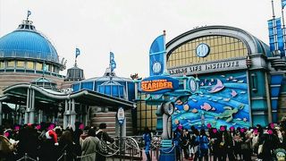 まだしばらくは混んでいるので「ニモ&フレンズ・シーライダー」はFPで