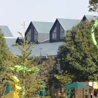 温泉も遊園地も楽しめます