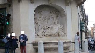 ４つの角にそれぞれ噴水が・・・