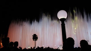 World of Color　パラダイス･ピア　『夜を彩る壮大な水の祭典！』