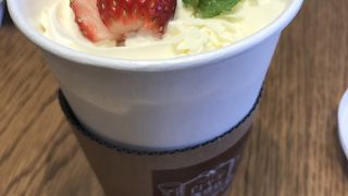 今日からイチゴフェア