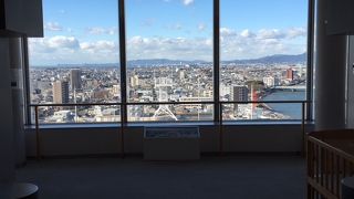 １３階　無料展望室