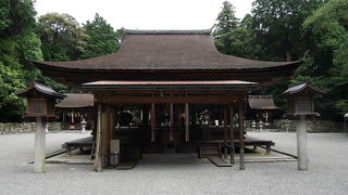 近江富士の麓の歴史ある神社