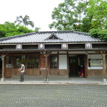 山から切り出された材木の集積駅・竹林駅