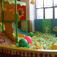 小さなお子様の遊べるお部屋があり