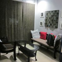 １階のコンパクトなロビー