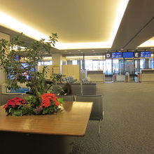 成田空港　国内線ゲート