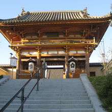 総持寺山門