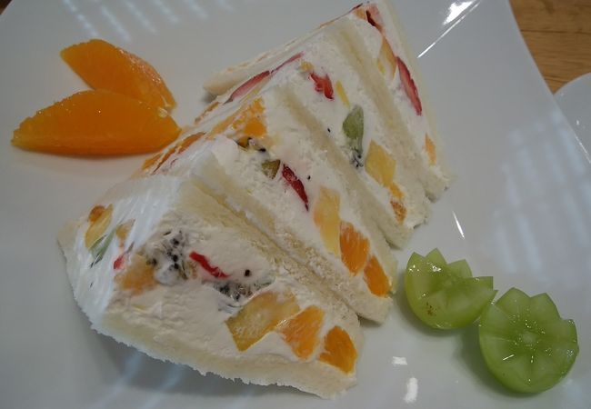 フルーツサンド、ついに食べました！