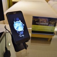 一部屋一台ついているスマホ。重宝します。