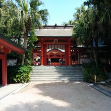 青島神社の本殿です。