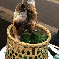 山女魚の塩焼きが美味(二人分)。