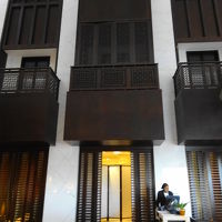 ラマダン時、囲いがされて中が見えないように。。