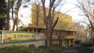 各企業のカレンダーが展示されていました。