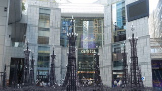 昼間はちょっと残念な光景でした