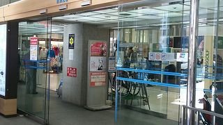 スポーツ用品が充実