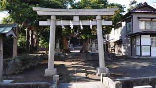 小さな神社です