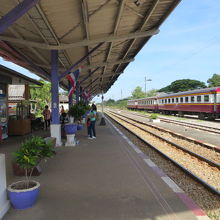 駅のホーム