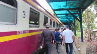 観光列車で来ました