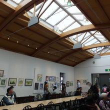 ひろびろした空間です。