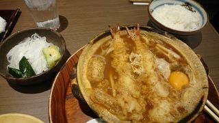 名古屋駅地下で味噌煮込みうどんを堪能