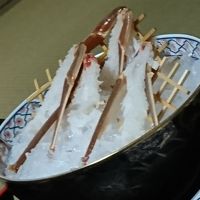 新鮮な蟹の刺身